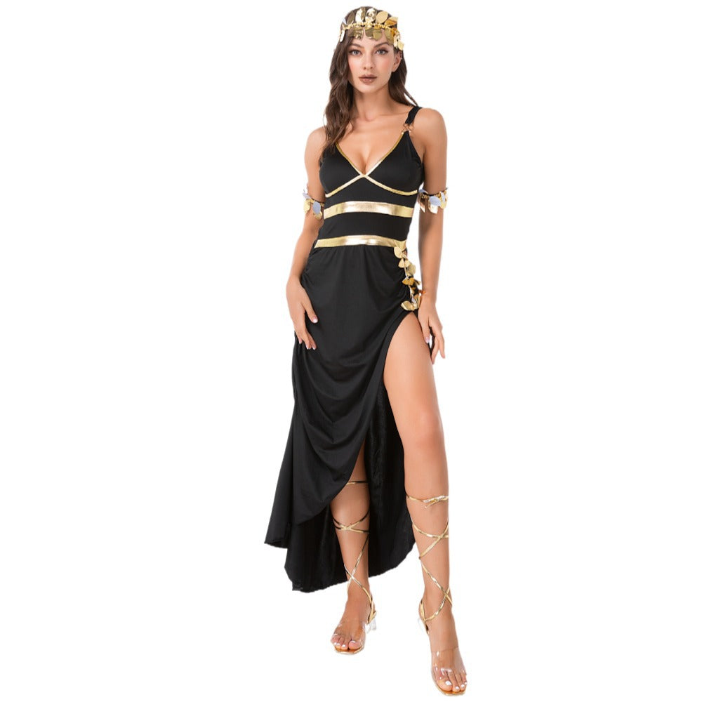 Cleopatra-Inspired Halloween Costume — Black Outfit