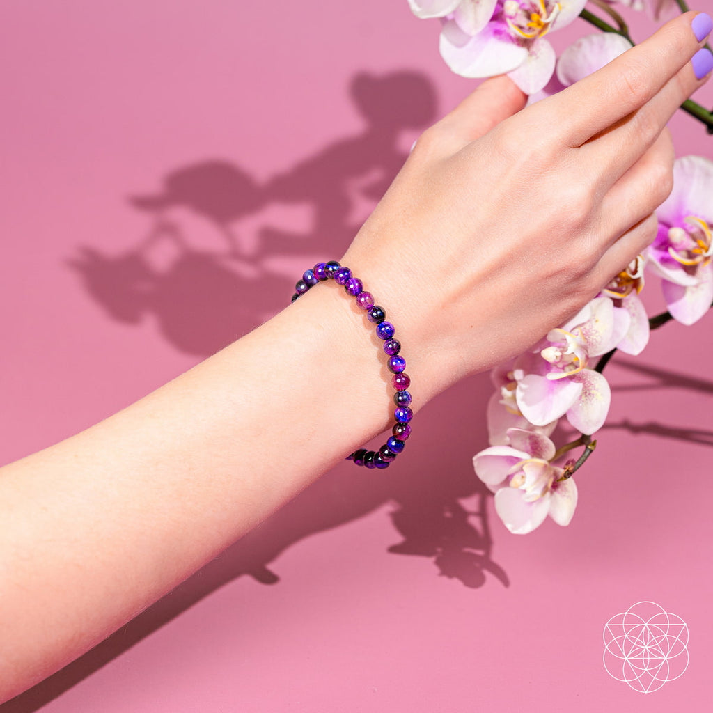 Galaxy Tiger’s Eye Beaded Bracelet — 6 mm