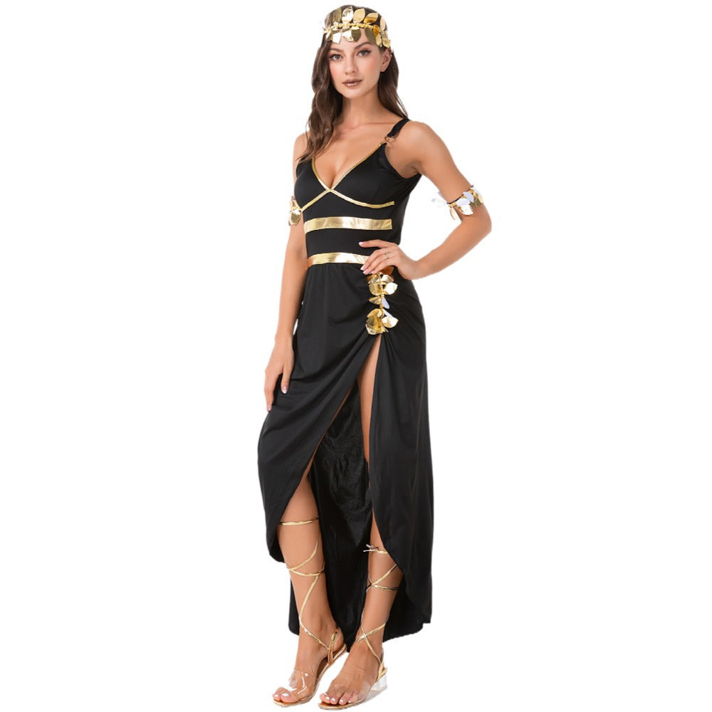 Cleopatra-Inspired Halloween Costume — Black Outfit