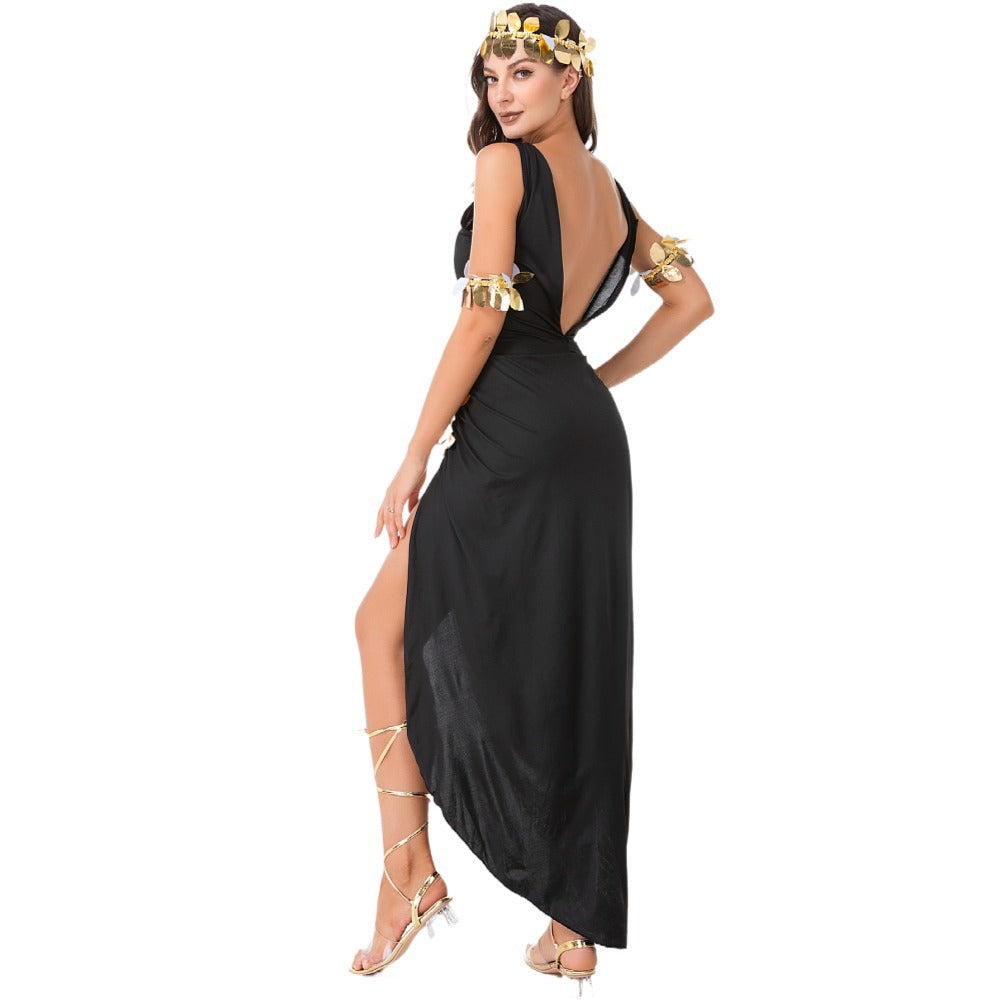 Cleopatra-Inspired Halloween Costume — Black Outfit