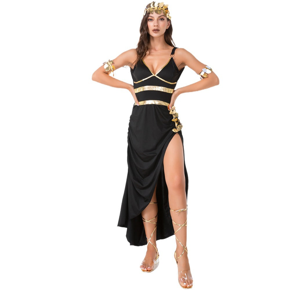 Cleopatra-Inspired Halloween Costume — Black Outfit