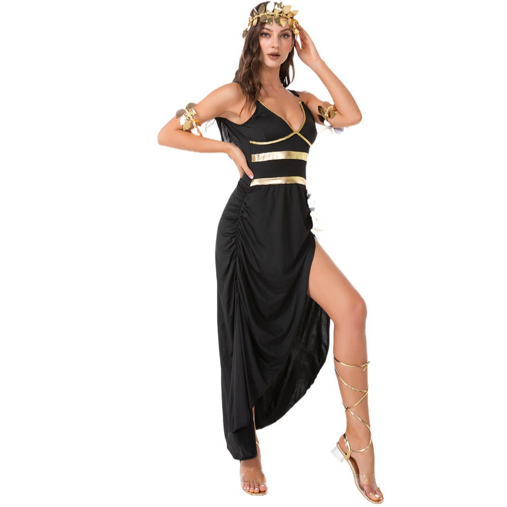 Cleopatra-Inspired Halloween Costume — Black Outfit